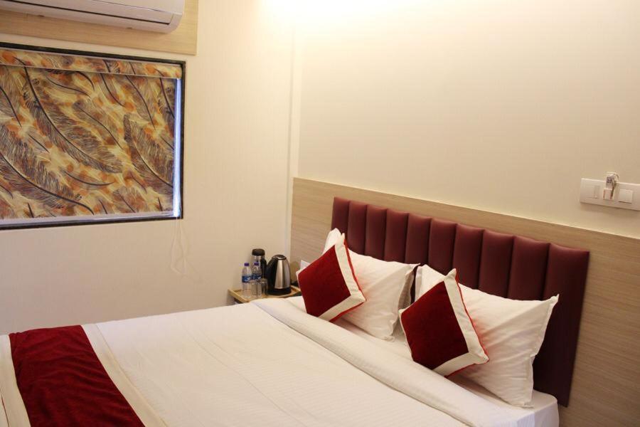 Hotel Saineel Bombay Eksteriør billede